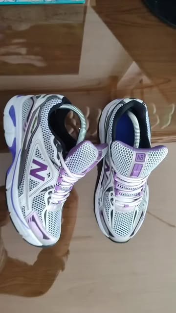 کتونی نیوبالانس